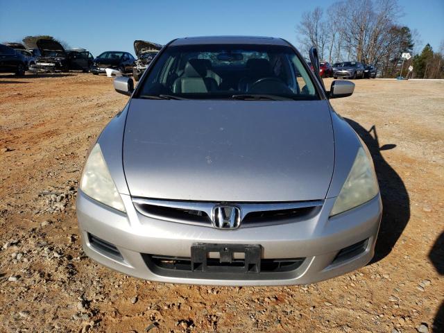 1HGCM56707A076410 - 2007 HONDA ACCORD EX SILVER photo 5