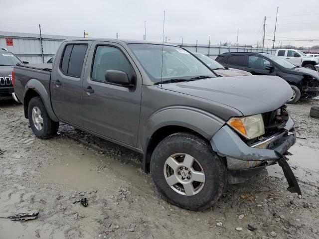 1N6AD07W48C411931 - 2008 NISSAN FRONTIER CREW CAB LE GRAY photo 4