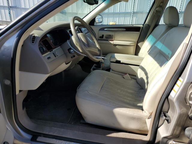 1LNHM81W83Y626714 - 2003 LINCOLN TOWN CAR EXECUTIVE GOLD photo 7