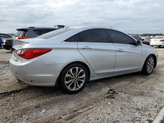 5NPEC4AB6DH787792 - 2013 HYUNDAI SONATA SE SILVER photo 3