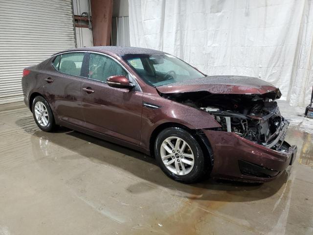 KNAGM4A75B5127433 - 2011 KIA OPTIMA LX BURGUNDY photo 4