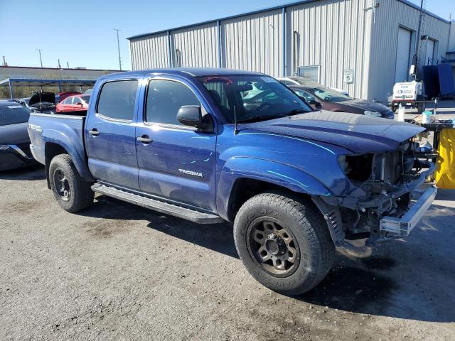 3TMJU4GNXFM180451 - 2015 TOYOTA TACOMA DOUBLE CAB PRERUNNER BLUE photo 4