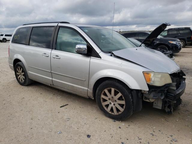 2A8HR54P58R662163 - 2008 CHRYSLER TOWN & COU TOURING ნაცრისფერი ფოტო 4