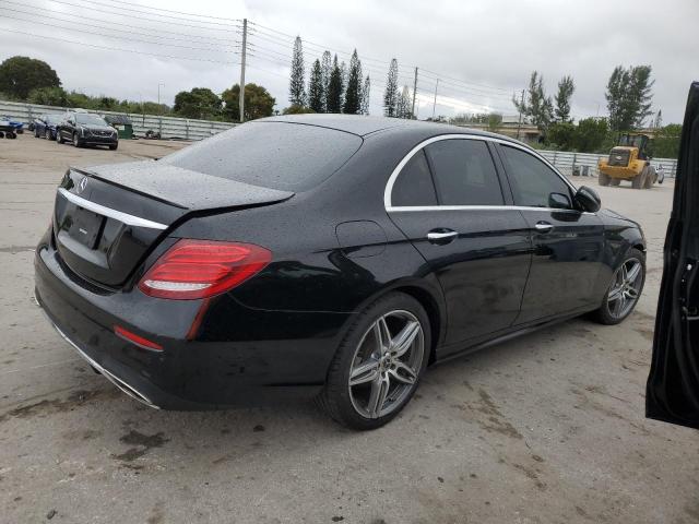 WDDZF4JB6JA435992 - 2018 MERCEDES-BENZ E 300 BLACK photo 3