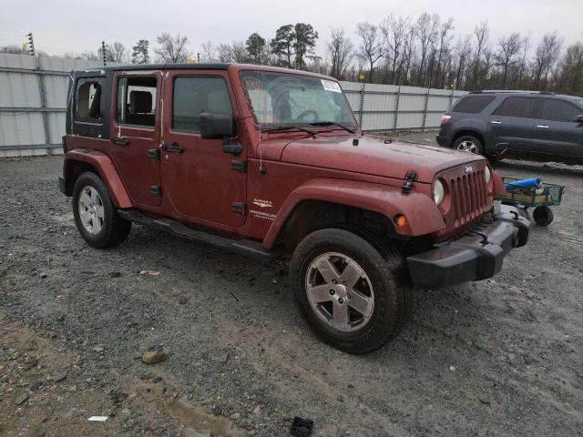 1J4GA59107L198652 - 2007 JEEP WRANGLER SAHARA BURGUNDY photo 4