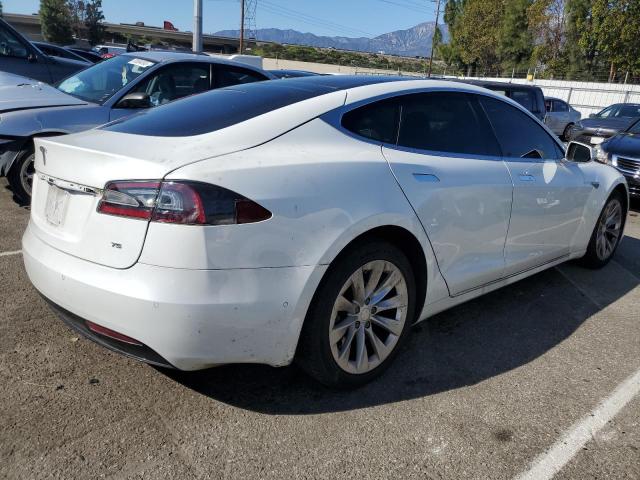 5YJSA1E16GF158951 - 2016 TESLA MODEL S Սպիտակ լուսանկար 3
