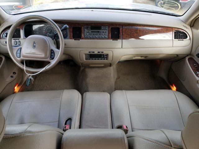 1LNHM81W31Y733473 - 2001 LINCOLN TOWN CAR EXECUTIVE GOLD photo 8