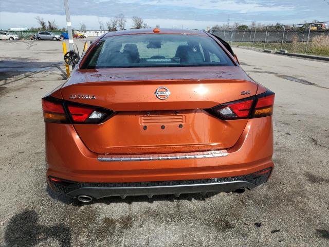 1N4BL4CV7MN353185 - 2021 NISSAN ALTIMA SR ORANGE photo 6