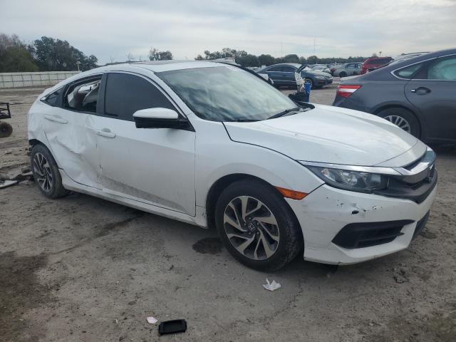 19XFC2F78JE207035 - 2018 HONDA CIVIC EX WHITE photo 4