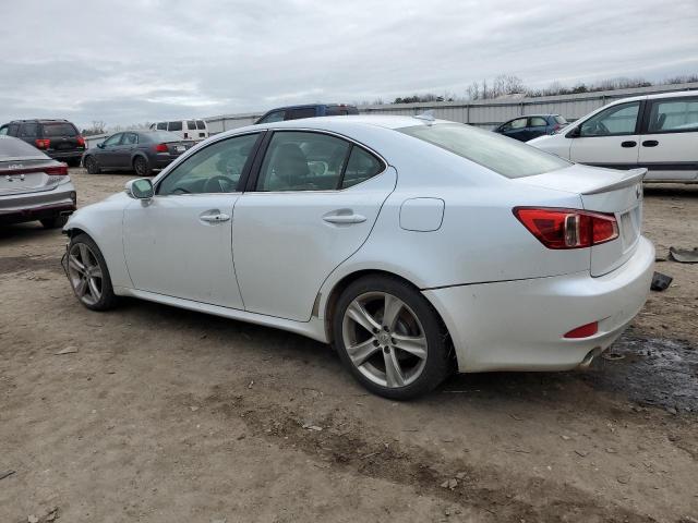 JTHBF5C28B5146913 - 2011 LEXUS IS 250 WHITE photo 2