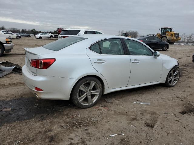 JTHBF5C28B5146913 - 2011 LEXUS IS 250 WHITE photo 3