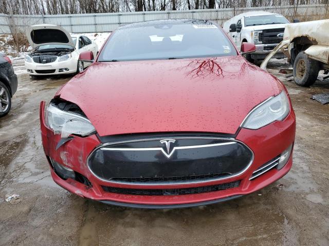 5YJSA1H23EFP65780 - 2014 TESLA MODEL S RED photo 5