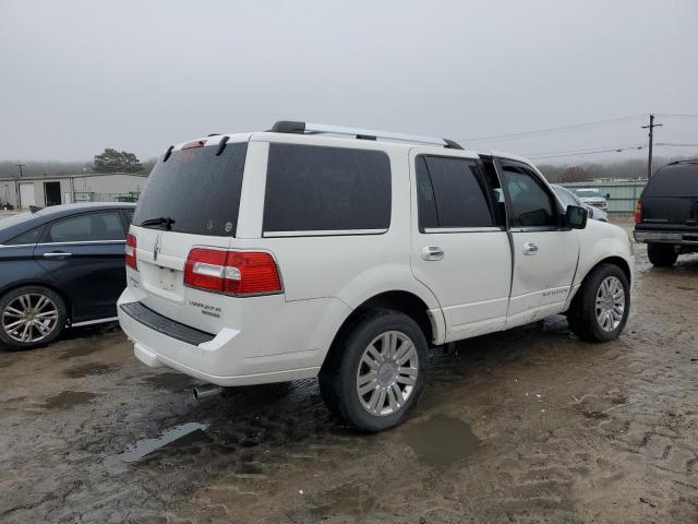 5LMJJ2H52DEL06664 - 2013 LINCOLN NAVIGATOR WHITE photo 3