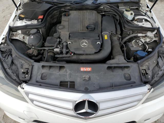 WDDGF4HB2DR258313 - 2013 MERCEDES-BENZ C 250 WHITE photo 11