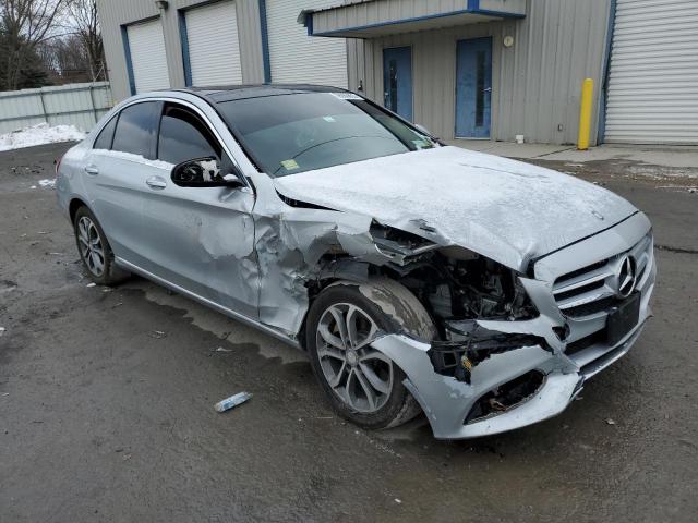 55SWF4KB4FU019092 - 2015 MERCEDES-BENZ C 300 4MAT SILVER photo 4