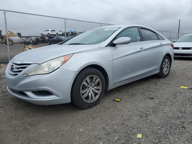 5NPEB4AC9BH040390 - 2011 HYUNDAI SONATA GLS SILVER photo 1