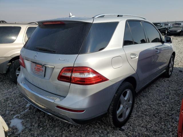 4JGDA5HB7CA022993 - 2012 MERCEDES-BENZ ML 350 4MATIC SILVER photo 3