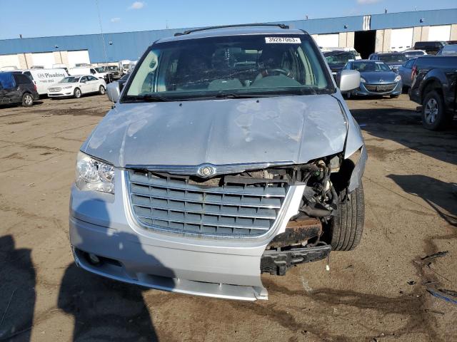 2A4RR5D14AR151664 - 2010 CHRYSLER TOWN & COU TOURING Gümüş foto 5