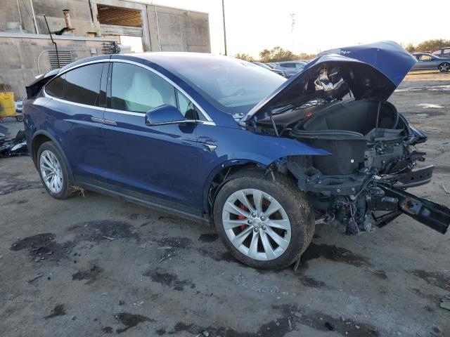 5YJXCAE44KF185732 - 2019 TESLA MODEL X BLUE photo 4