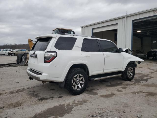 JTEBU5JR2J5603202 - 2018 TOYOTA 4RUNNER SR5/SR5 PREMIUM 白色 照片 3