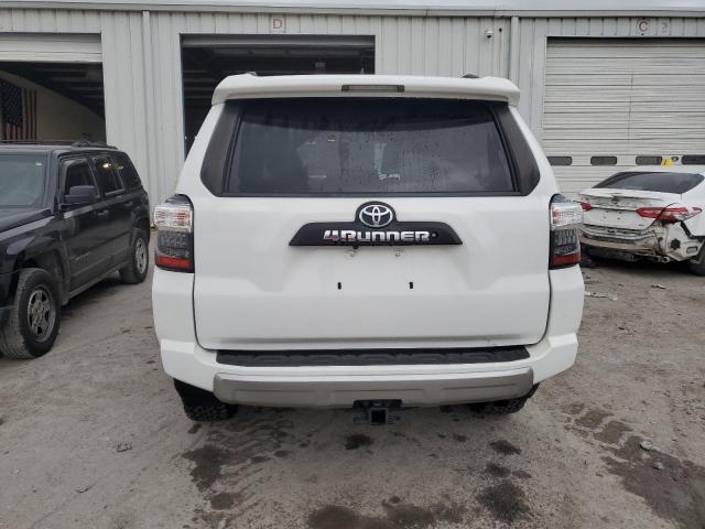 JTEBU5JR2J5603202 - 2018 TOYOTA 4RUNNER SR5/SR5 PREMIUM 白色 照片 6