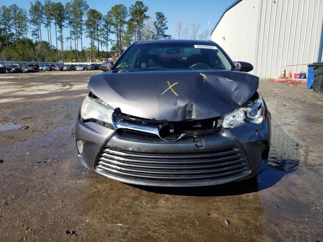 4T4BF1FK4FR454762 - 2015 TOYOTA CAMRY LE GRAY photo 5