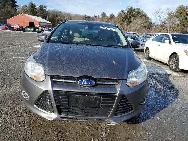 1FAHP3M26CL441443 - 2012 FORD FOCUS SEL SILVER photo 5