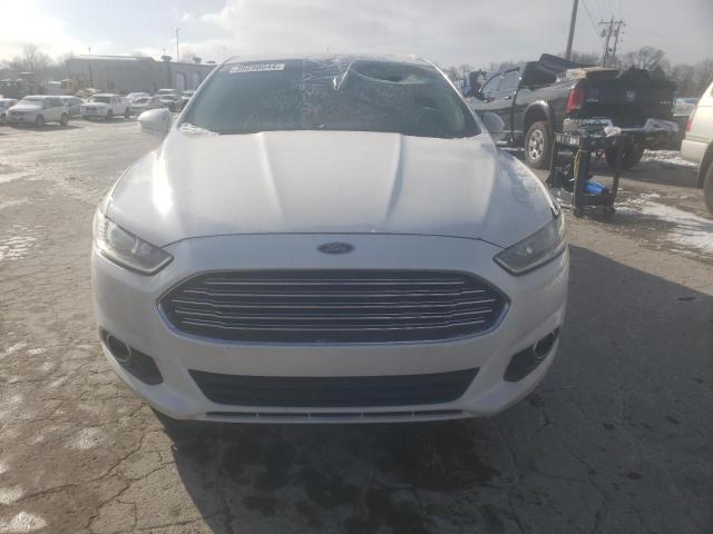 1FA6P0HD5G5104855 - 2016 FORD FUSION SE WHITE photo 5