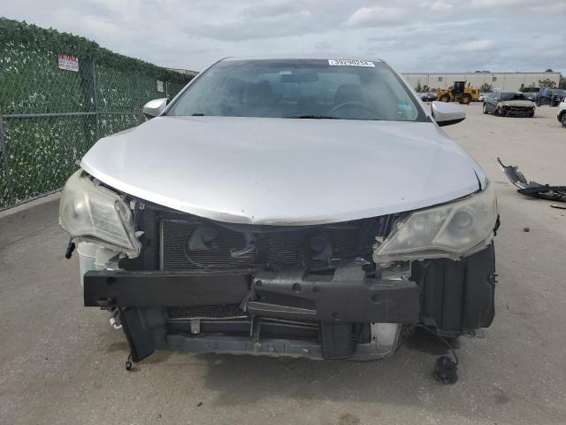 4T1BF1FK5CU032814 - 2012 TOYOTA CAMRY BASE SILVER photo 5