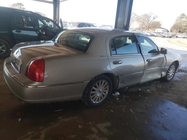 1LNHM81W14Y617953 - 2004 LINCOLN TOWN CAR EXECUTIVE GOLD photo 3
