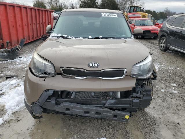 KNDJN2A24G7248268 - 2016 KIA SOUL BROWN photo 11