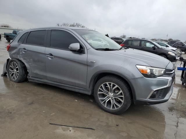 JA4AP3AU8KU035250 - 2019 MITSUBISHI OUTLANDER ES SILVER photo 4