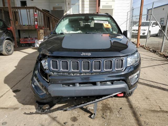 3C4NJDDB5JT442038 - 2018 JEEP COMPASS TRAILHAWK BLACK photo 5