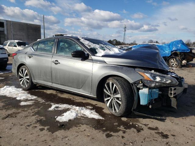 1N4BL4CV3MN304842 - 2021 NISSAN ALTIMA SR GRAY photo 4