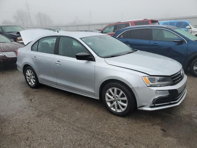 3VWD17AJ7FM276225 - 2015 VOLKSWAGEN JETTA SE SILVER photo 4