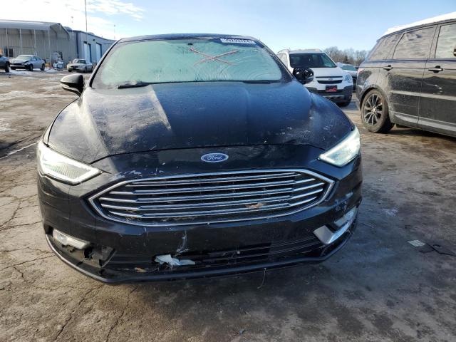 3FA6P0H90HR103378 - 2017 FORD FUSION SE BLACK photo 5