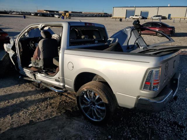 3C6RR7KT9GG243557 - 2016 RAM 1500 ST SILVER photo 2