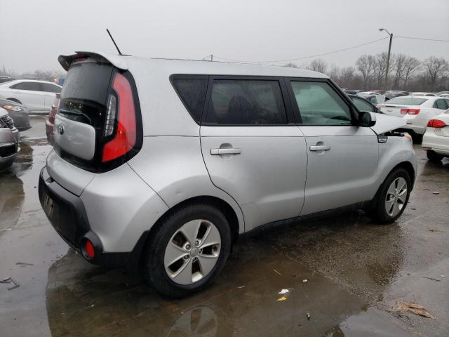 KNDJN2A23G7861174 - 2016 KIA SOUL SILVER photo 3