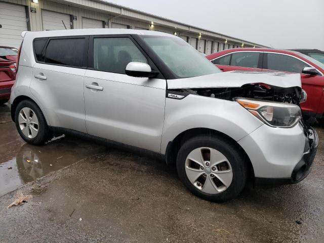 KNDJN2A23G7861174 - 2016 KIA SOUL SILVER photo 4