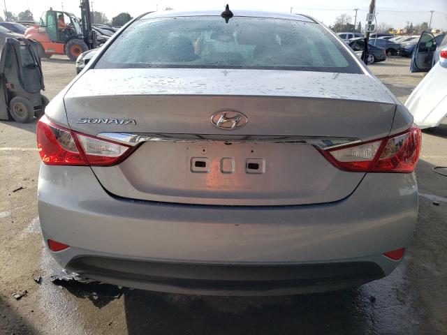 5NPEB4AC2EH898255 - 2014 HYUNDAI SONATA GLS BLUE photo 6