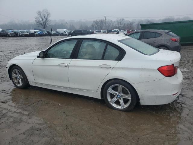 WBA3A5C54CF349790 - 2012 BMW 328 I WHITE photo 2