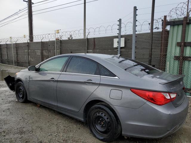 5NPEB4AC9DH597321 - 2013 HYUNDAI SONATA GLS GRAY photo 2