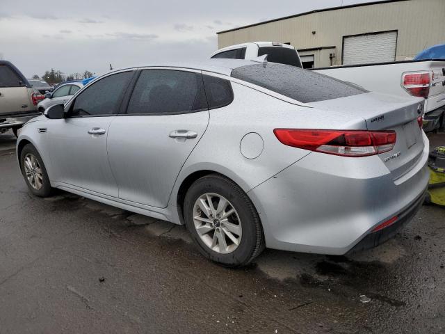 5XXGT4L33JG195143 - 2018 KIA OPTIMA LX SILVER photo 2