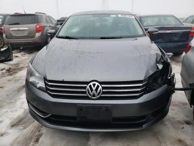 1VWAT7A39FC005618 - 2015 VOLKSWAGEN PASSAT S GRAY photo 5