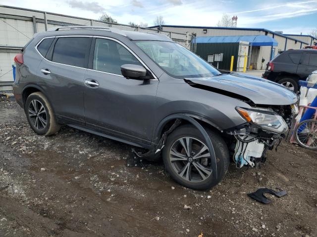 JN8AT2MV2KW400885 - 2019 NISSAN ROGUE S GRAY photo 4