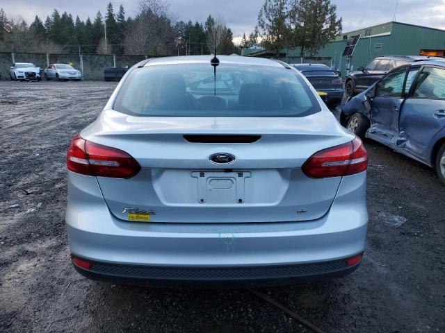 1FADP3F2XJL271550 - 2018 FORD FOCUS SE SILVER photo 6