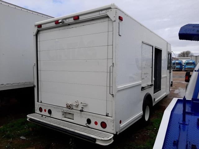 1FCLE49L94HA69831 - 2004 FORD ECONOLINE E450 SUPER DUTY COMMERCIAL STRIPPED CHASSIS WHITE photo 3