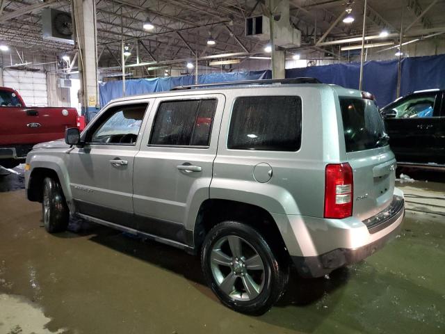 1C4NJRFB8FD308261 - 2015 JEEP PATRIOT LATITUDE SILVER photo 2