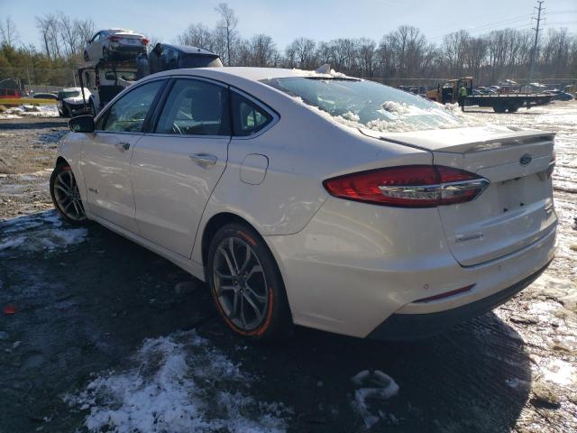 3FA6P0RU6KR204306 - 2019 FORD FUSION TITANIUM WHITE photo 2