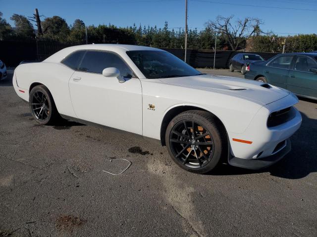 2C3CDZFJ3MH631773 - 2021 DODGE CHALLENGER R/T SCAT PACK WHITE photo 4